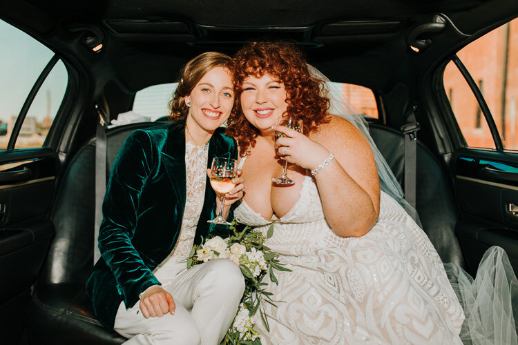 Lianna & Sarah - Married - Blog Size - Nathaniel Jensen Photography - Omaha Nebraska Wedding Photographer-431.jpg