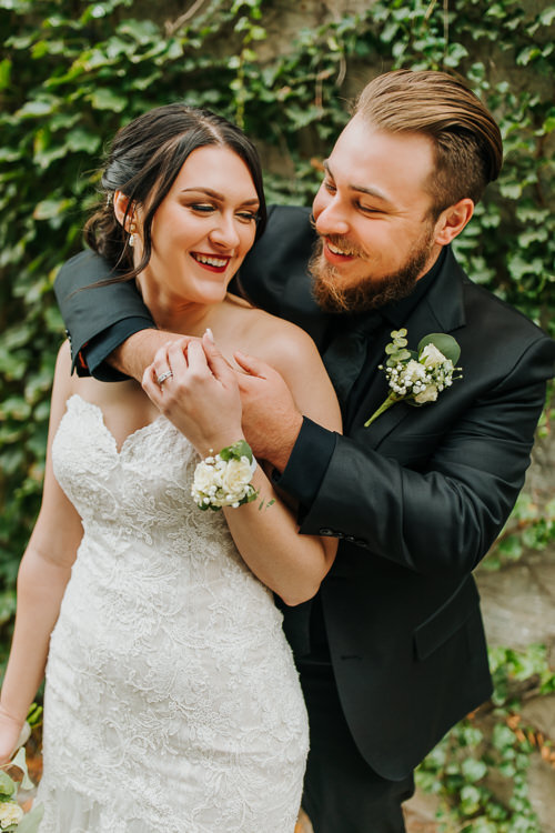 Nicole & Tyler - Married - Blog Size - Nathaniel Jensen Photography - Omaha Nebraska Wedding Photographer-175.jpg