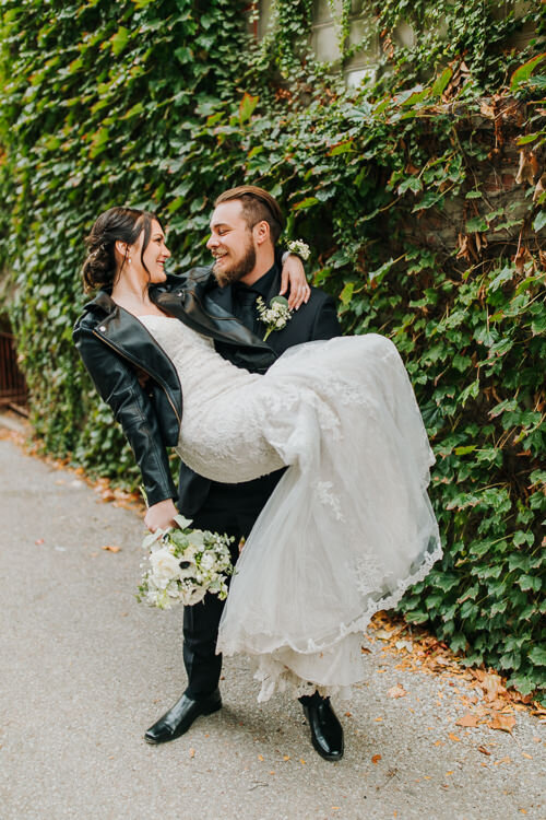 Nicole & Tyler - Married - Blog Size - Nathaniel Jensen Photography - Omaha Nebraska Wedding Photographer-217.jpg