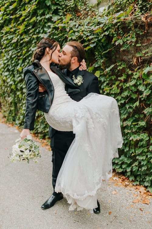 Nicole & Tyler - Married - Blog Size - Nathaniel Jensen Photography - Omaha Nebraska Wedding Photographer-218.jpg