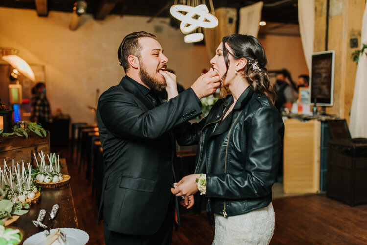 Nicole & Tyler - Married - Blog Size - Nathaniel Jensen Photography - Omaha Nebraska Wedding Photographer-325.jpg