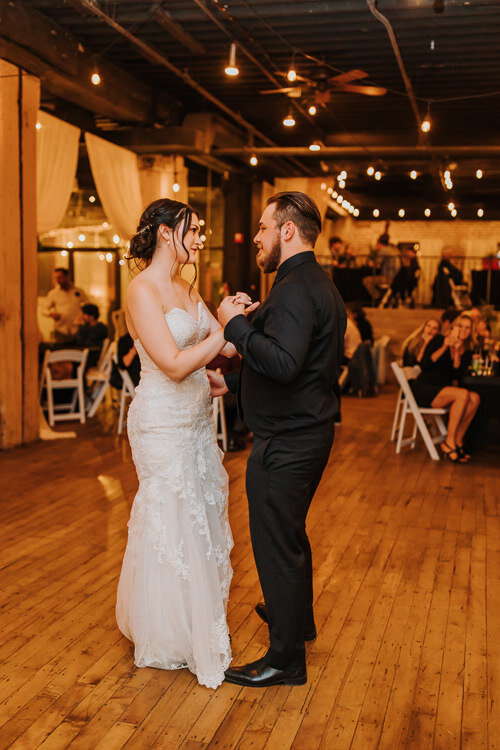 Nicole & Tyler - Married - Blog Size - Nathaniel Jensen Photography - Omaha Nebraska Wedding Photographer-337.jpg