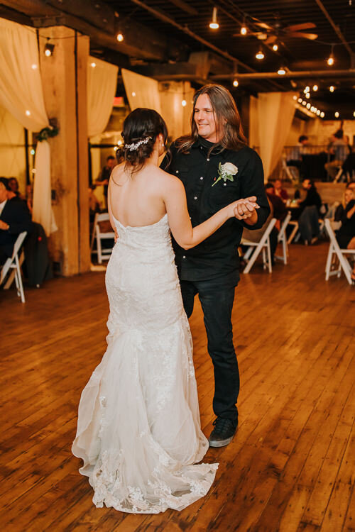 Nicole & Tyler - Married - Blog Size - Nathaniel Jensen Photography - Omaha Nebraska Wedding Photographer-355.jpg