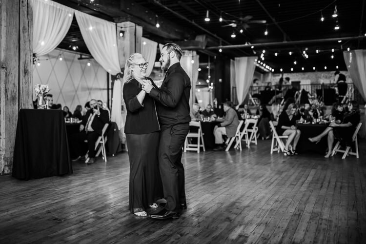 Nicole & Tyler - Married - Blog Size - Nathaniel Jensen Photography - Omaha Nebraska Wedding Photographer-367.jpg