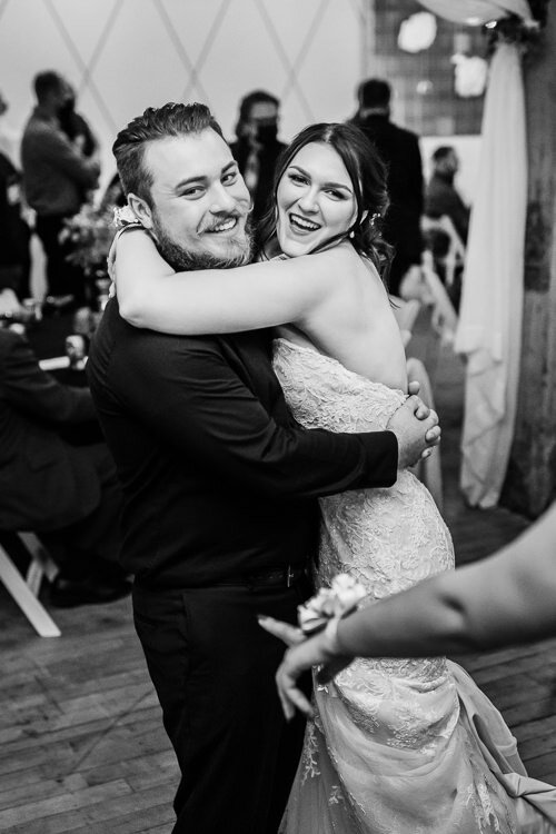 Nicole & Tyler - Married - Blog Size - Nathaniel Jensen Photography - Omaha Nebraska Wedding Photographer-385.jpg