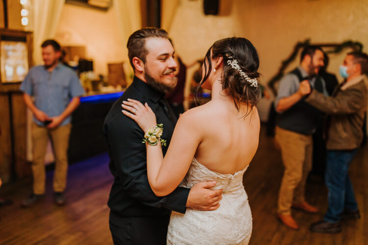 Nicole & Tyler - Married - Blog Size - Nathaniel Jensen Photography - Omaha Nebraska Wedding Photographer-392.jpg
