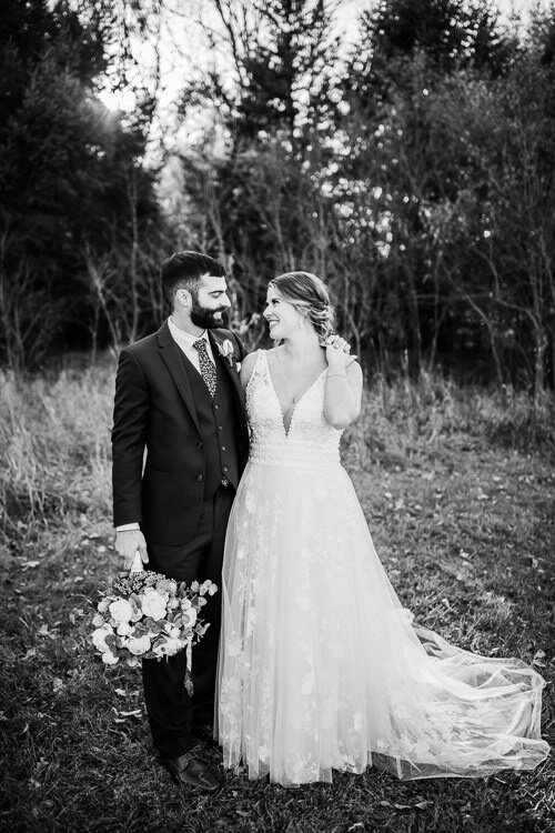 Molly & Jake - Married - Blog Size - Nathaniel Jensen Photography - Omaha Nebraska Wedding Photographer-340.jpg
