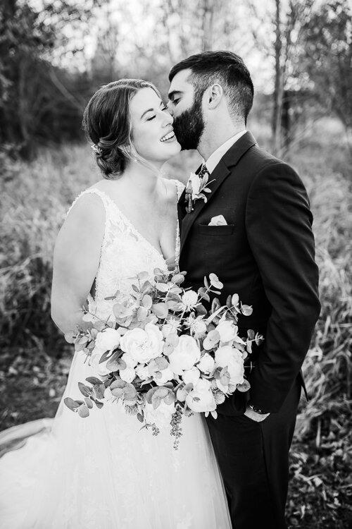 Molly & Jake - Married - Blog Size - Nathaniel Jensen Photography - Omaha Nebraska Wedding Photographer-418.jpg