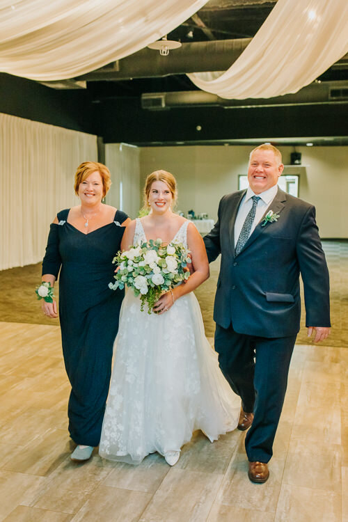 Molly & Jake - Married - Blog Size - Nathaniel Jensen Photography - Omaha Nebraska Wedding Photographer-478.jpg