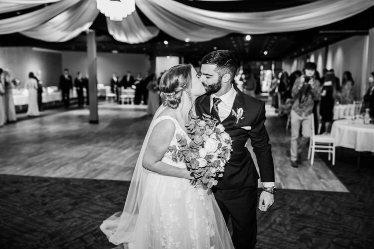 Molly & Jake - Married - Blog Size - Nathaniel Jensen Photography - Omaha Nebraska Wedding Photographer-535.jpg