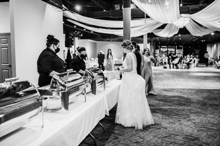 Molly & Jake - Married - Blog Size - Nathaniel Jensen Photography - Omaha Nebraska Wedding Photographer-607.jpg