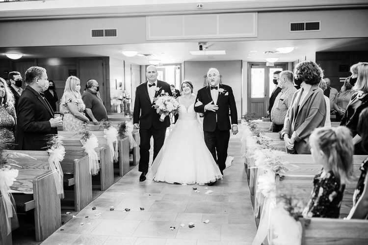 Shelbi & Colby - Married - Blog Size - Nathaniel Jensen Photography - Omaha Nebraska Wedding Photographer-150.jpg