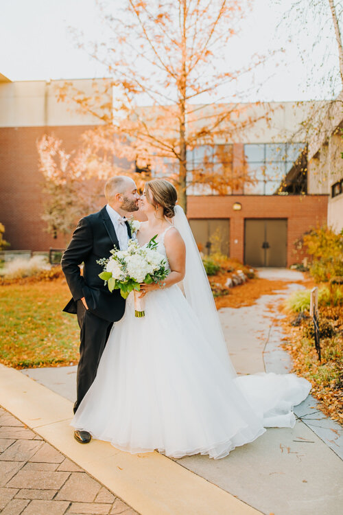 Shelbi & Colby - Married - Blog Size - Nathaniel Jensen Photography - Omaha Nebraska Wedding Photographer-233.jpg