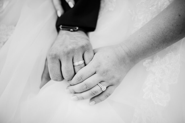 Shelbi & Colby - Married - Blog Size - Nathaniel Jensen Photography - Omaha Nebraska Wedding Photographer-256.jpg