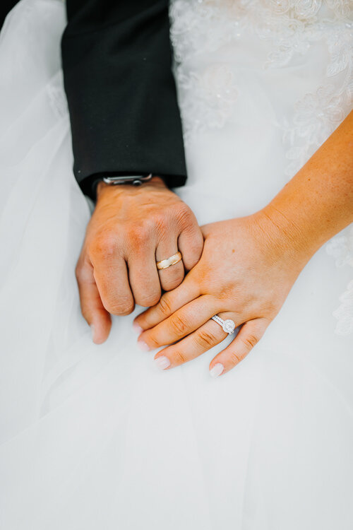 Shelbi & Colby - Married - Blog Size - Nathaniel Jensen Photography - Omaha Nebraska Wedding Photographer-259.jpg