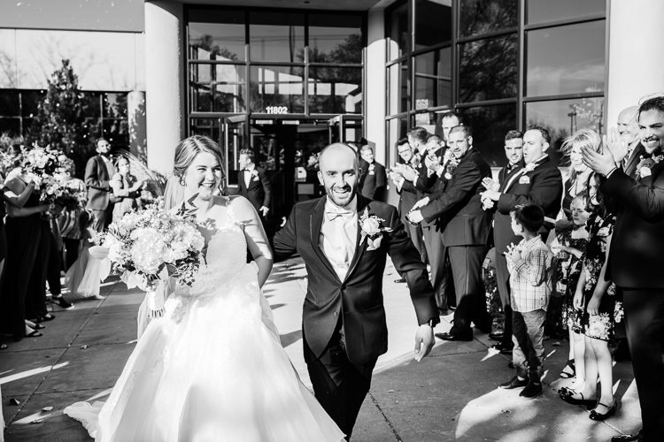 Shelbi & Colby - Married - Blog Size - Nathaniel Jensen Photography - Omaha Nebraska Wedding Photographer-276.jpg