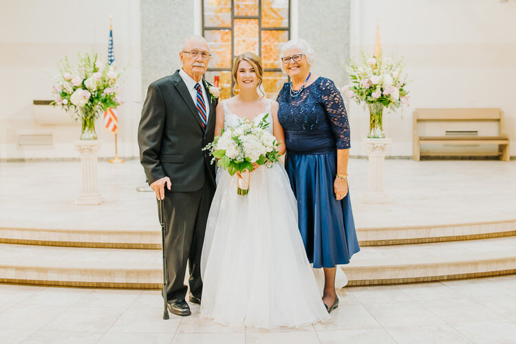 Shelbi & Colby - Married - Blog Size - Nathaniel Jensen Photography - Omaha Nebraska Wedding Photographer-301.jpg