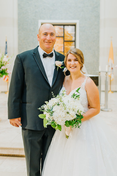 Shelbi & Colby - Married - Blog Size - Nathaniel Jensen Photography - Omaha Nebraska Wedding Photographer-315.jpg