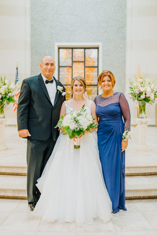 Shelbi & Colby - Married - Blog Size - Nathaniel Jensen Photography - Omaha Nebraska Wedding Photographer-317.jpg
