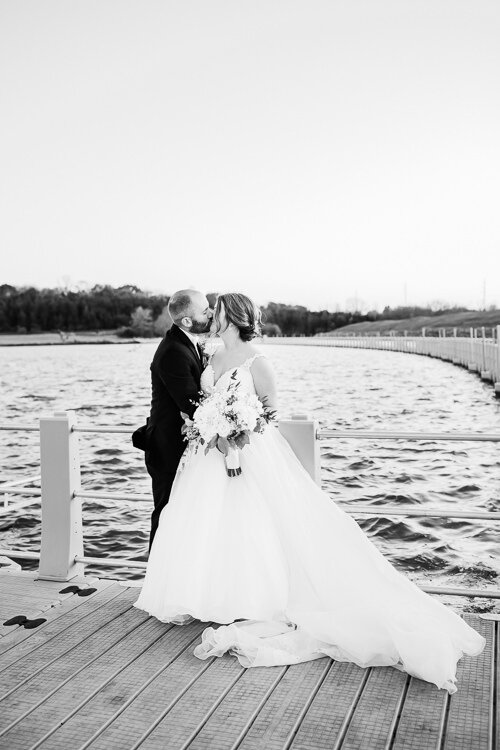 Shelbi & Colby - Married - Blog Size - Nathaniel Jensen Photography - Omaha Nebraska Wedding Photographer-450.jpg
