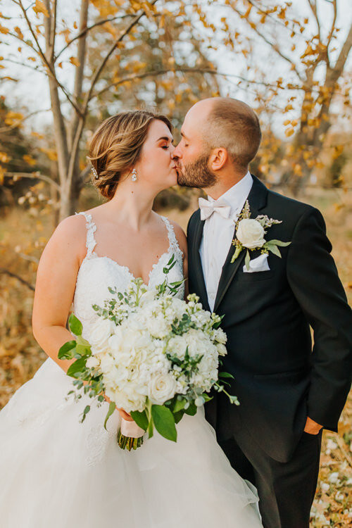 Shelbi & Colby - Married - Blog Size - Nathaniel Jensen Photography - Omaha Nebraska Wedding Photographer-475.jpg