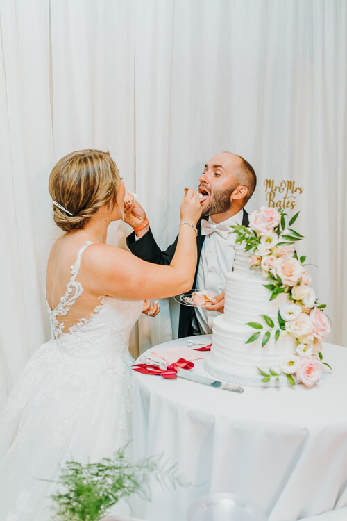 Shelbi & Colby - Married - Blog Size - Nathaniel Jensen Photography - Omaha Nebraska Wedding Photographer-581.jpg