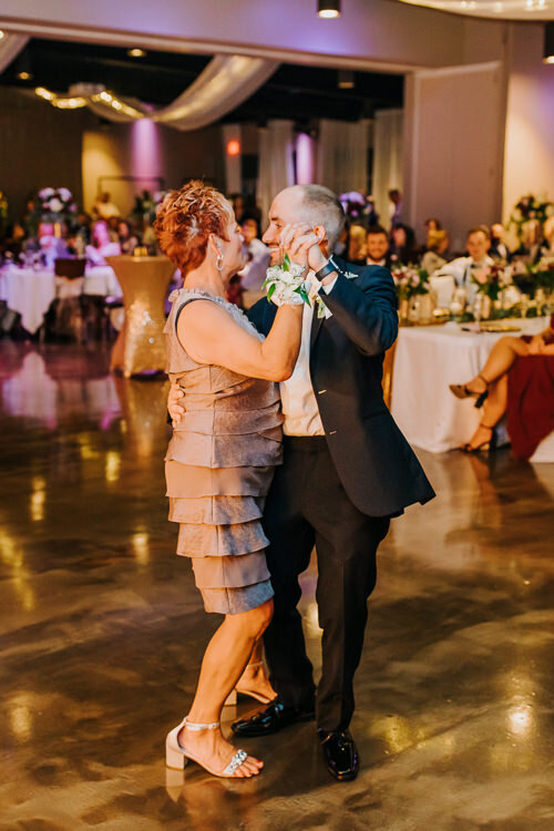 Shelbi & Colby - Married - Blog Size - Nathaniel Jensen Photography - Omaha Nebraska Wedding Photographer-646.jpg