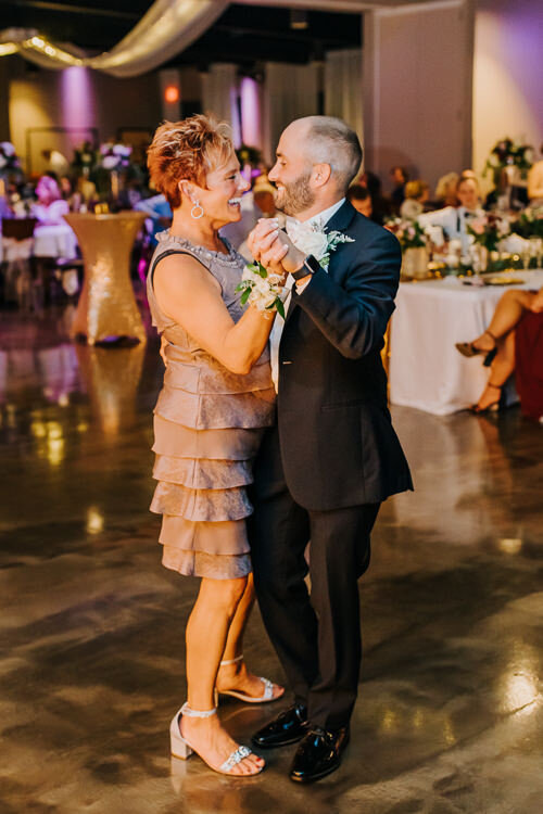 Shelbi & Colby - Married - Blog Size - Nathaniel Jensen Photography - Omaha Nebraska Wedding Photographer-648.jpg