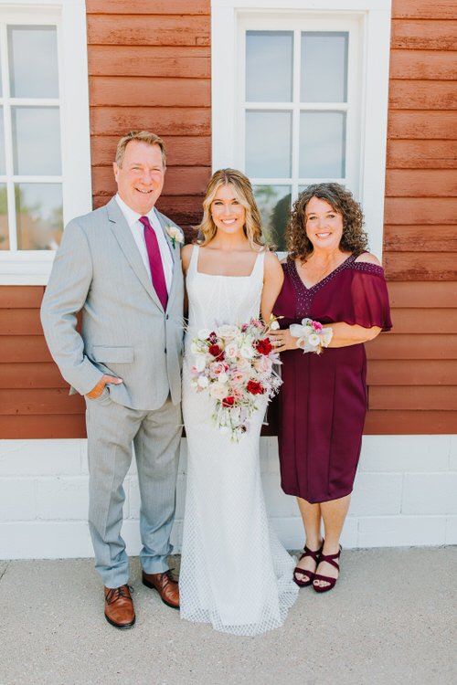 Becca & Brendan - Married - Nathaniel Jensen Photography - Omaha Nebraska Wedding Photographer-207.JPG