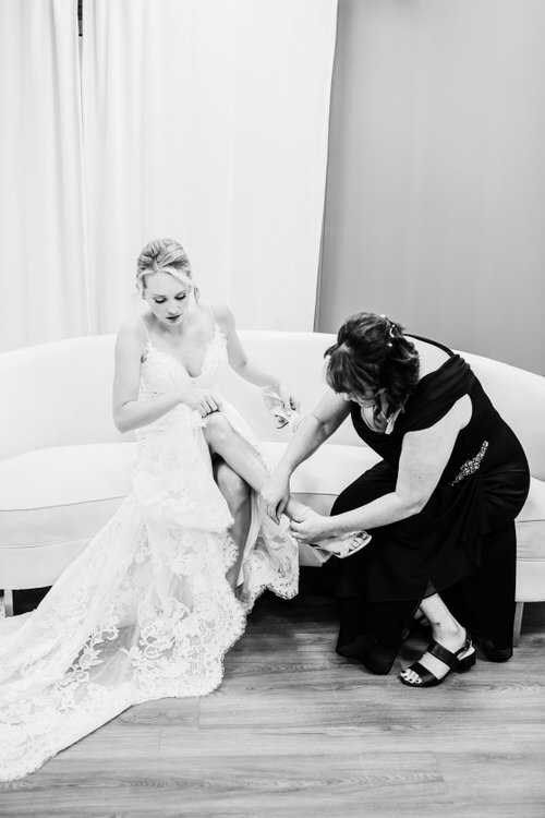 Caitlin & Evan - Married - Nathaniel Jensen Photography - Omaha Nebraska Wedding Photographer-83.JPG
