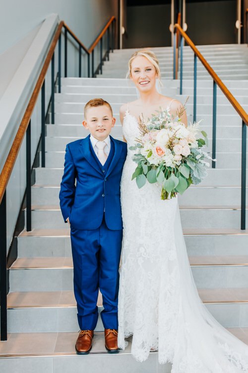 Caitlin & Evan - Married - Nathaniel Jensen Photography - Omaha Nebraska Wedding Photographer-208.JPG