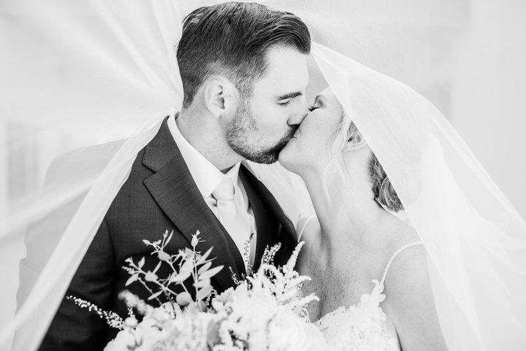 Caitlin & Evan - Married - Nathaniel Jensen Photography - Omaha Nebraska Wedding Photographer-275.JPG