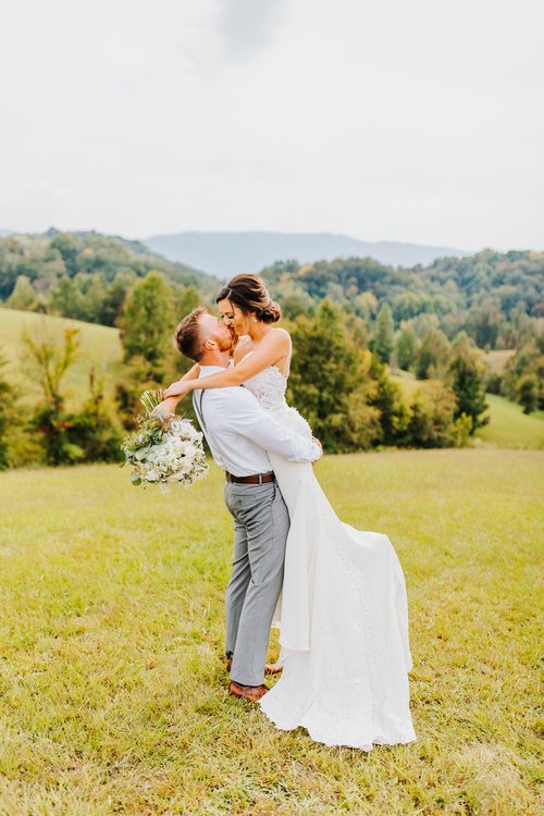 Kylie & Brandon - Married - Nathaniel Jensen Photography - Omaha Nebraska Wedding Photographer-345.JPG