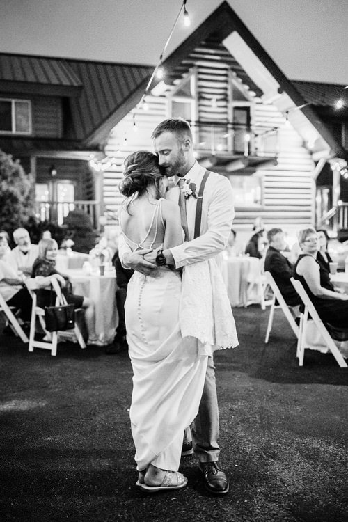 Kylie & Brandon - Married - Nathaniel Jensen Photography - Omaha Nebraska Wedding Photographer-599.JPG
