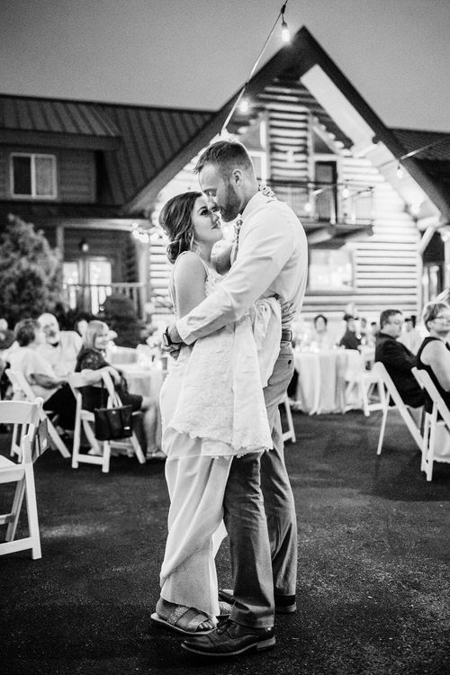 Kylie & Brandon - Married - Nathaniel Jensen Photography - Omaha Nebraska Wedding Photographer-601.JPG