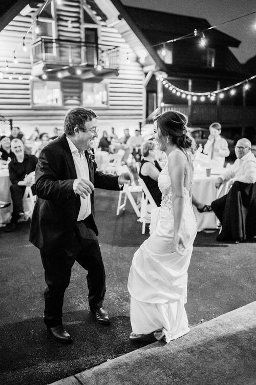 Kylie & Brandon - Married - Nathaniel Jensen Photography - Omaha Nebraska Wedding Photographer-618.JPG