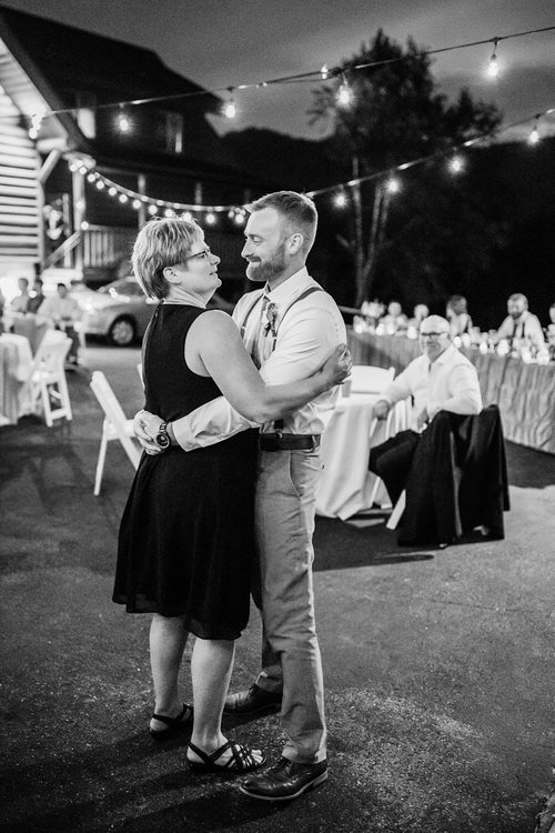 Kylie & Brandon - Married - Nathaniel Jensen Photography - Omaha Nebraska Wedding Photographer-620.JPG