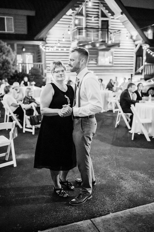 Kylie & Brandon - Married - Nathaniel Jensen Photography - Omaha Nebraska Wedding Photographer-627.JPG