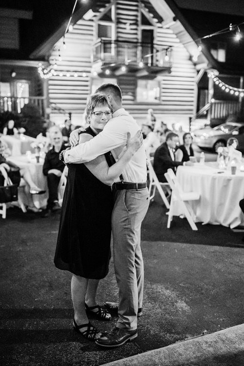 Kylie & Brandon - Married - Nathaniel Jensen Photography - Omaha Nebraska Wedding Photographer-634.JPG