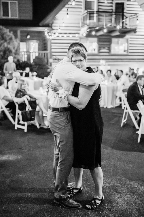Kylie & Brandon - Married - Nathaniel Jensen Photography - Omaha Nebraska Wedding Photographer-636.JPG
