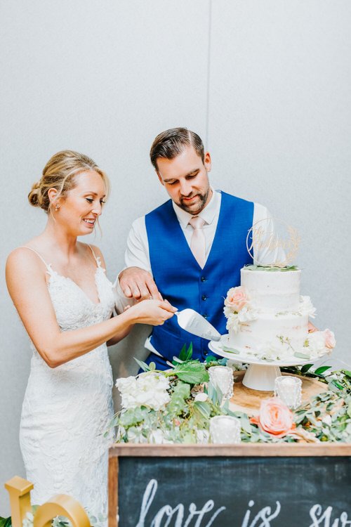 Caitlin & Evan - Married - Nathaniel Jensen Photography - Omaha Nebraska Wedding Photographer-687.JPG