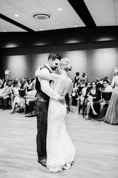 Caitlin & Evan - Married - Nathaniel Jensen Photography - Omaha Nebraska Wedding Photographer-737.JPG