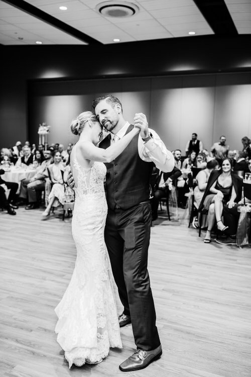 Caitlin & Evan - Married - Nathaniel Jensen Photography - Omaha Nebraska Wedding Photographer-745.JPG