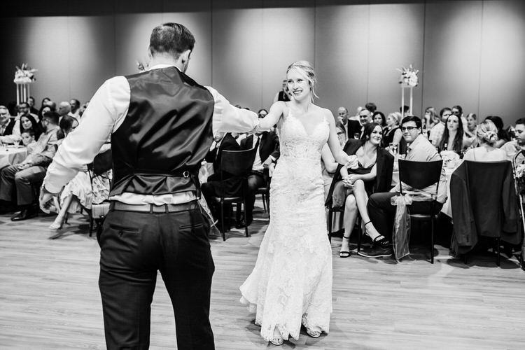 Caitlin & Evan - Married - Nathaniel Jensen Photography - Omaha Nebraska Wedding Photographer-749.JPG