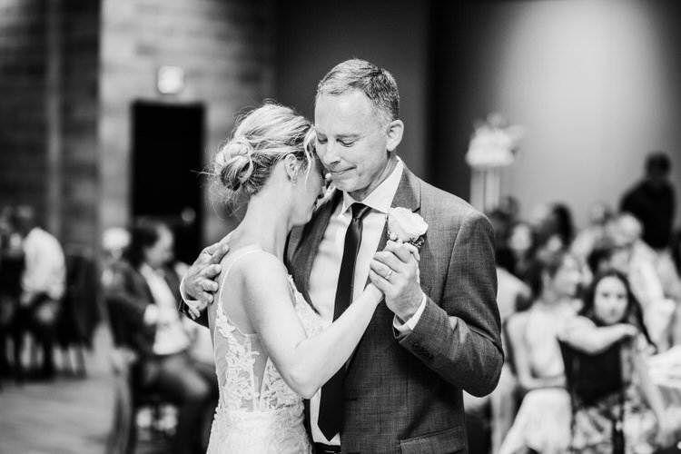 Caitlin & Evan - Married - Nathaniel Jensen Photography - Omaha Nebraska Wedding Photographer-800.JPG