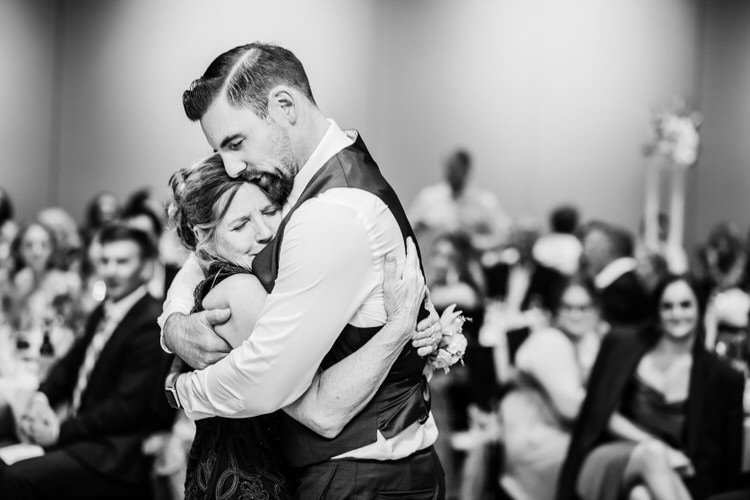 Caitlin & Evan - Married - Nathaniel Jensen Photography - Omaha Nebraska Wedding Photographer-810.JPG