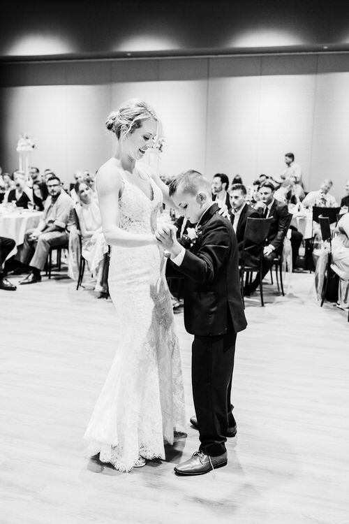 Caitlin & Evan - Married - Nathaniel Jensen Photography - Omaha Nebraska Wedding Photographer-823.JPG
