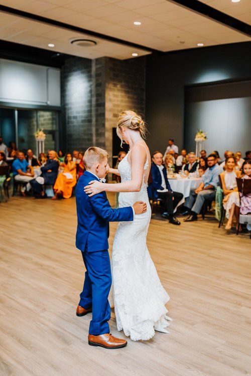 Caitlin & Evan - Married - Nathaniel Jensen Photography - Omaha Nebraska Wedding Photographer-827.JPG
