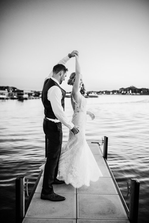 Caitlin & Evan - Married - Nathaniel Jensen Photography - Omaha Nebraska Wedding Photographer-854.JPG