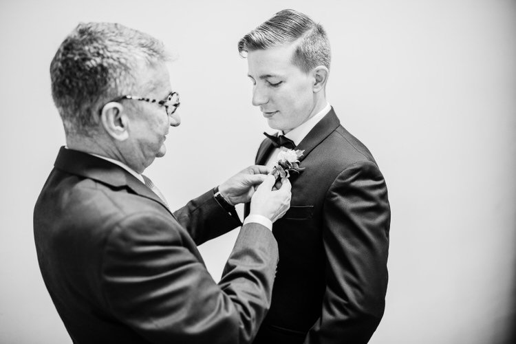 Caitlin & William - Married - Nathaniel Jensen Photography - Omaha Nebraska Wedding Photographer-16.jpg